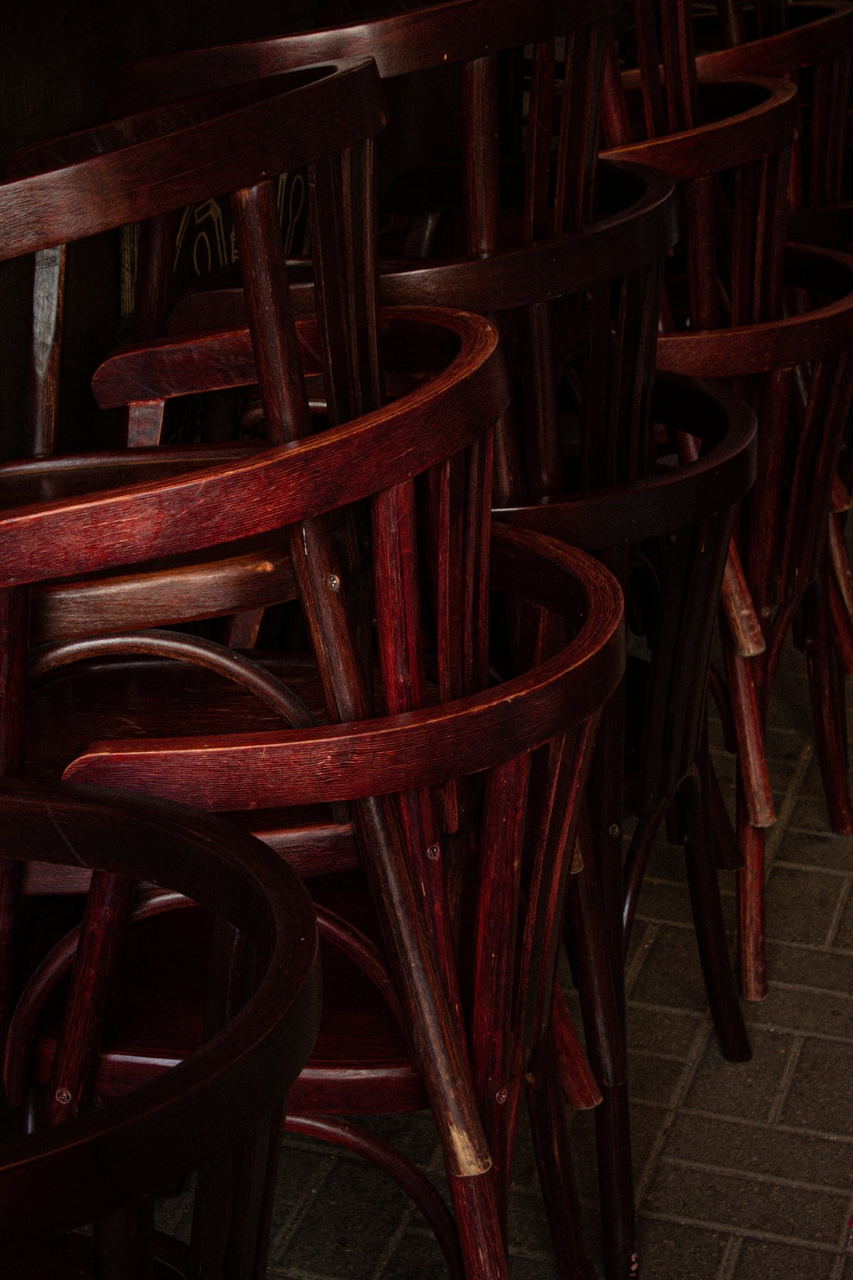 Detail van de bistro-inrichting bij Bastien